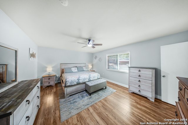 Image 18 of 25 For 8216 Alton