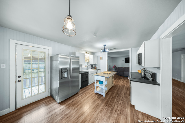 Image 6 of 25 For 8216 Alton