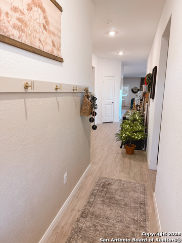 Image 3 of 19 For 5805 Geronimo