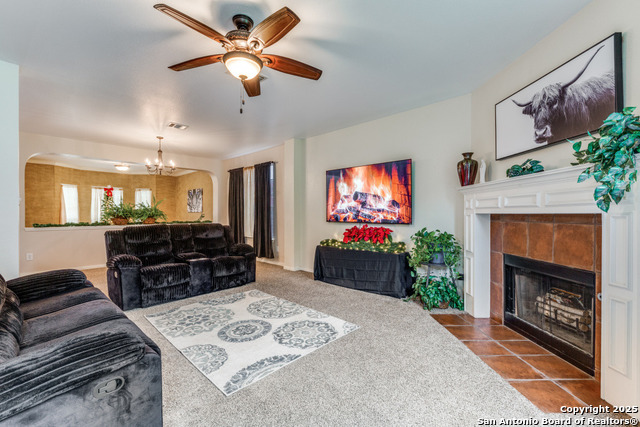 Image 5 of 21 For 815 Midway