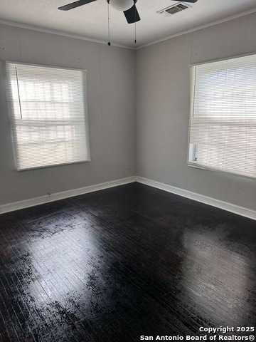 Image 12 of 17 For 5134 Hillburn