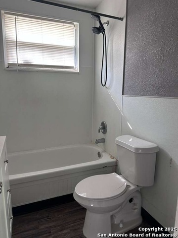 Image 17 of 17 For 5134 Hillburn