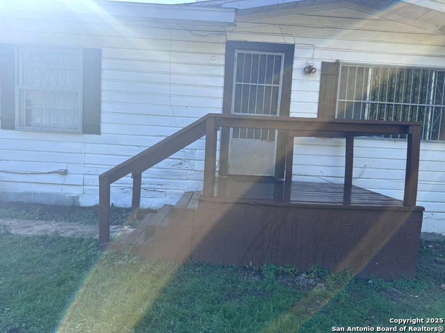 Image 3 of 17 For 5134 Hillburn