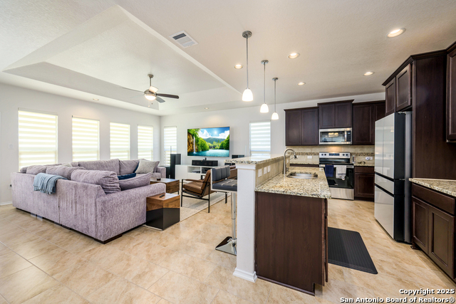 Image 5 of 20 For 6314 Katy Star