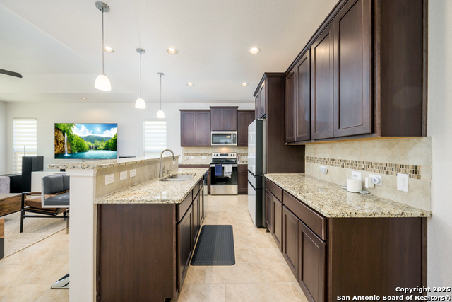 Image 6 of 20 For 6314 Katy Star