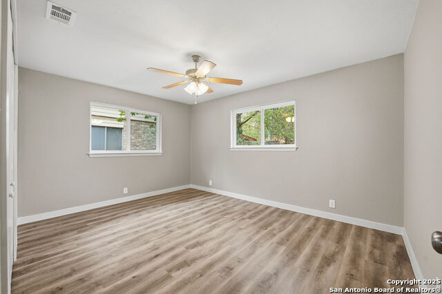 Image 20 of 43 For 735 Dana Dr