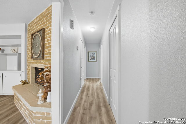 Image 25 of 43 For 735 Dana Dr