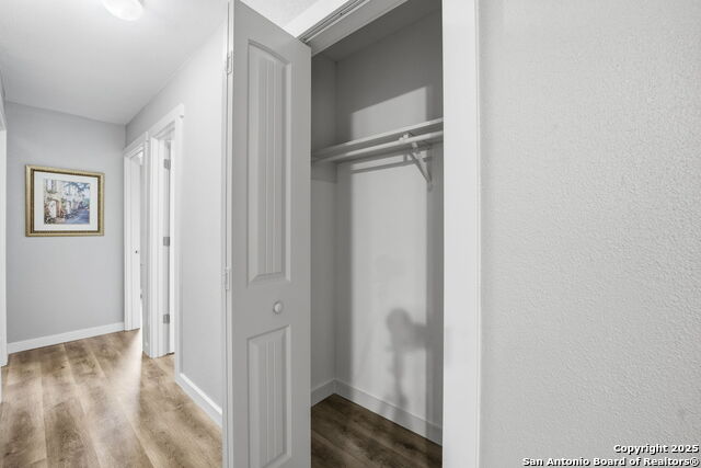 Image 26 of 43 For 735 Dana Dr