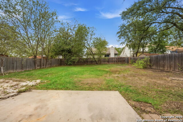 Image 37 of 43 For 735 Dana Dr