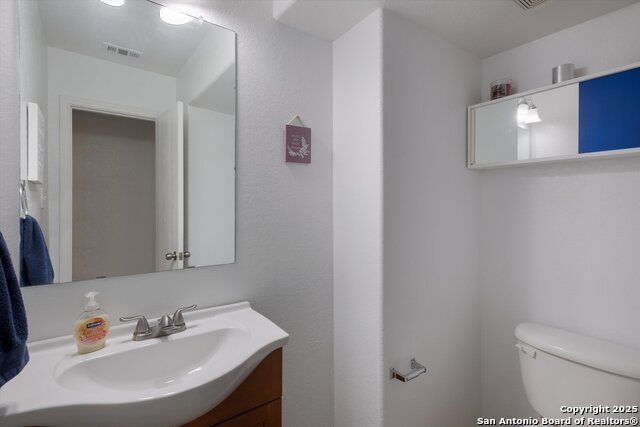 Image 10 of 31 For 10711 Rindle Ranch