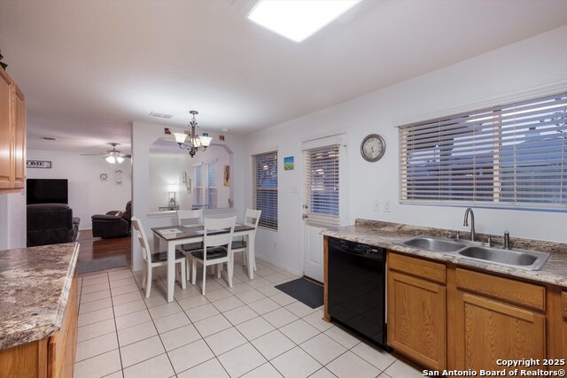 Image 13 of 31 For 10711 Rindle Ranch