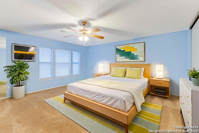 Image 33 of 49 For 13395 Galicia