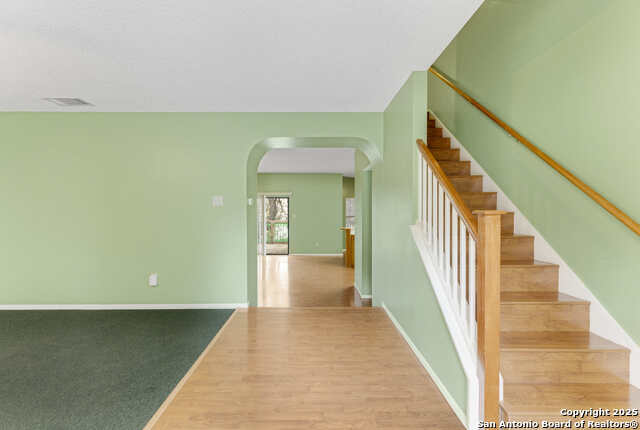 Image 9 of 49 For 13395 Galicia