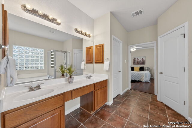 Listing photo id 23 for 22711 San Saba Blf