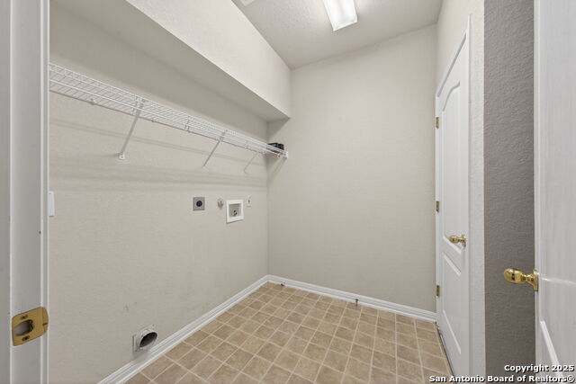 Listing photo id 33 for 22711 San Saba Blf