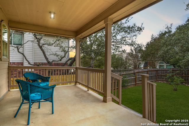 Listing photo id 34 for 22711 San Saba Blf