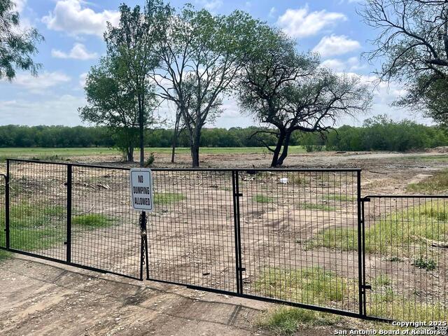 Details for 117 Diamond , San Antonio, TX 78242