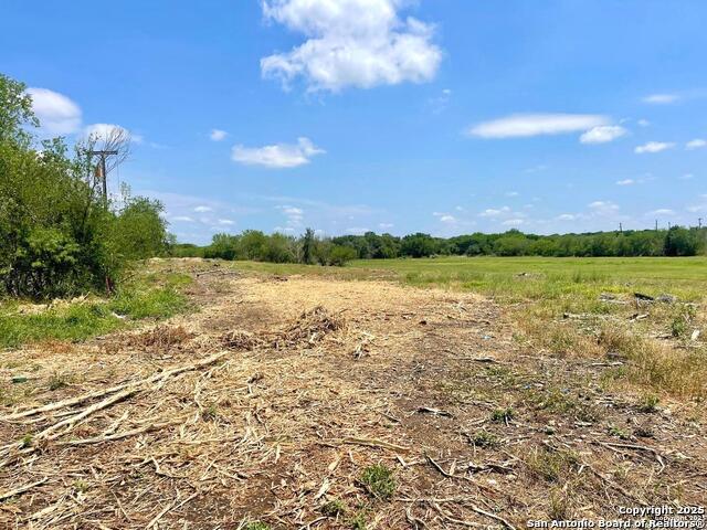 Image 5 of 13 For 117 Diamond