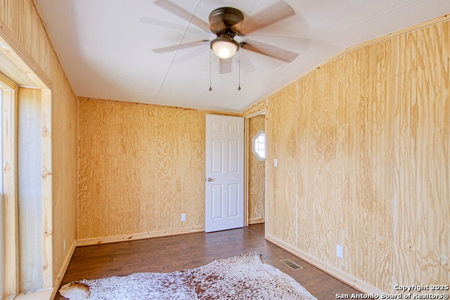 Image 26 of 46 For 18883 Lagloria