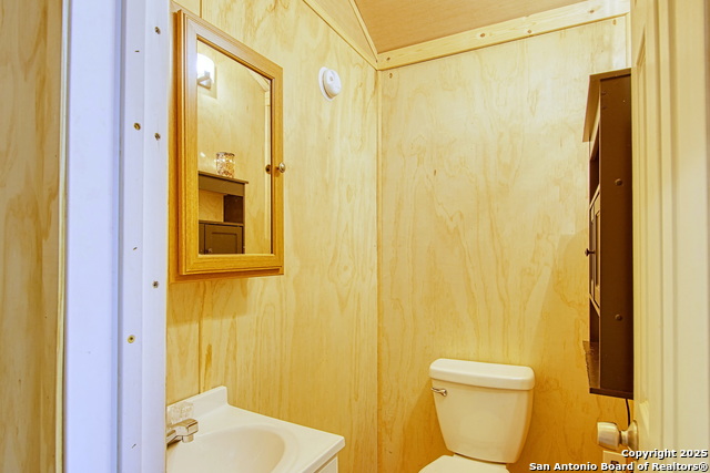 Image 40 of 46 For 18883 Lagloria