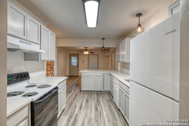 Image 9 of 35 For 214 Frio W