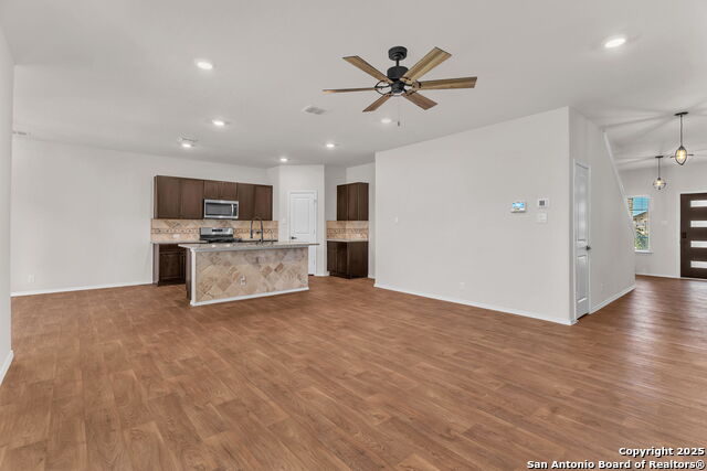 Image 9 of 36 For 105 Honors  