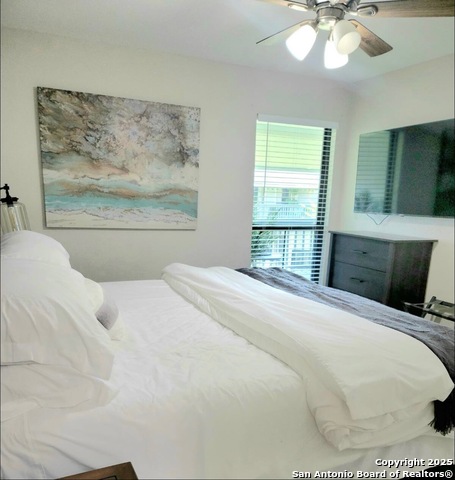 Image 18 of 23 For 13151 Walden Apt 186