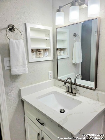 Image 19 of 23 For 13151 Walden Apt 186