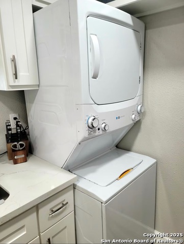 Image 9 of 23 For 13151 Walden Apt 186