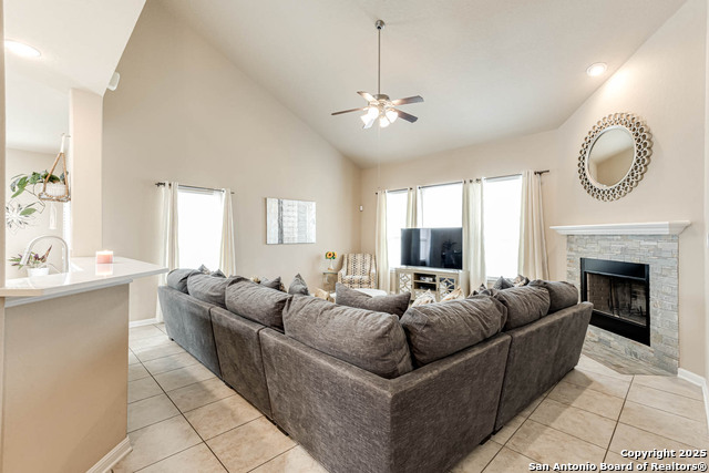 Listing photo id 19 for 24735 Buck Crk