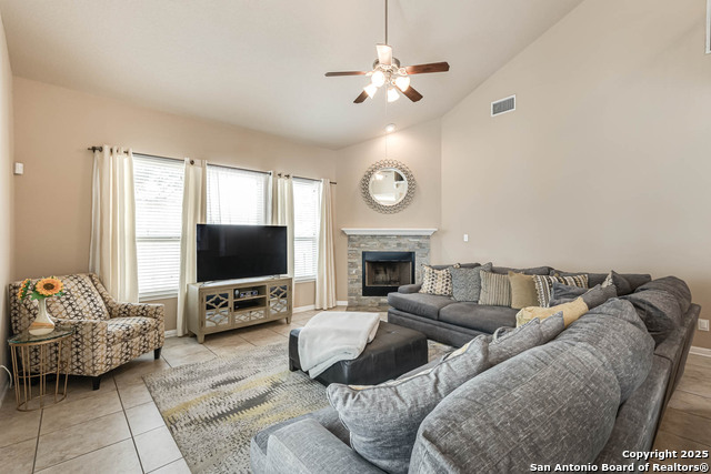 Listing photo id 20 for 24735 Buck Crk