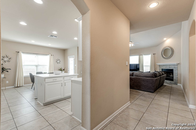 Listing photo id 7 for 24735 Buck Crk