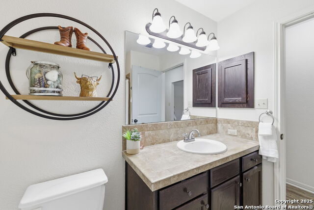 Image 18 of 48 For 2183 Hiline