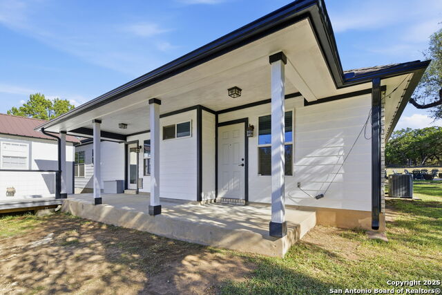 Image 39 of 48 For 2183 Hiline