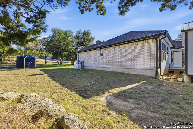 Image 40 of 48 For 2183 Hiline