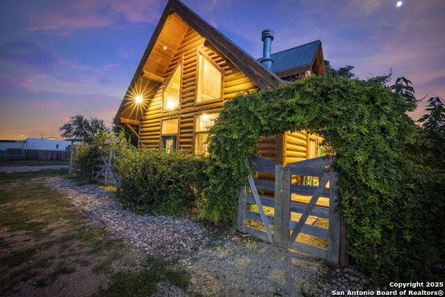 Image 3 of 44 For 14460 River  