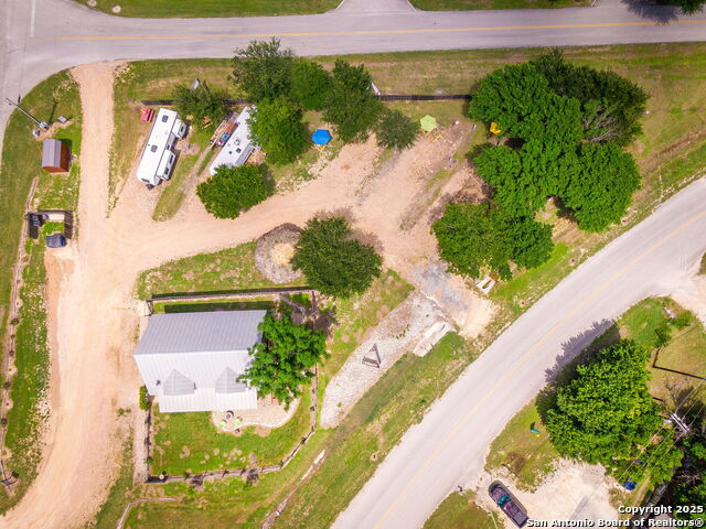 Image 35 of 44 For 14460 River  