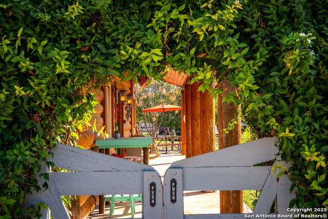 Image 4 of 44 For 14460 River  