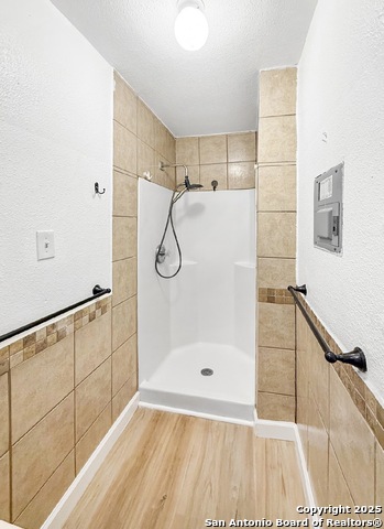 Image 15 of 40 For 101 Upson