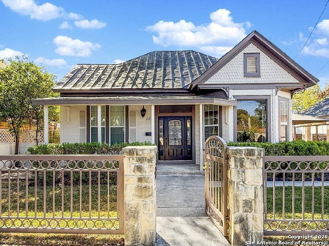 Image 3 of 40 For 101 Upson