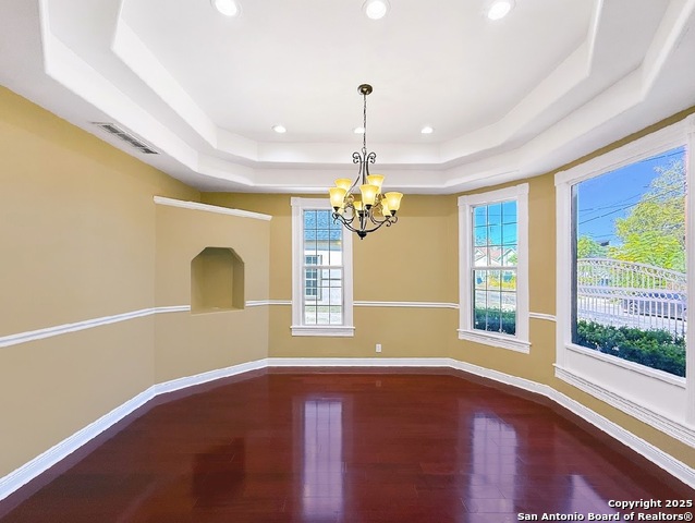 Image 38 of 40 For 101 Upson