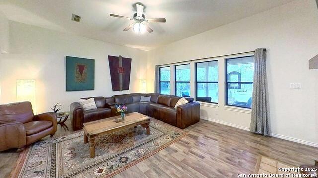 Image 11 of 50 For 111 Clydesdale