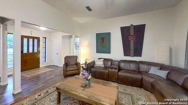 Image 13 of 50 For 111 Clydesdale