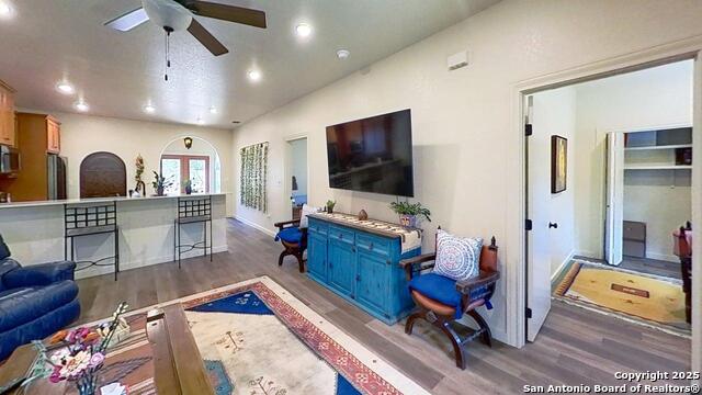 Image 37 of 50 For 111 Clydesdale