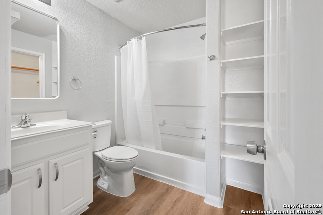 Image 14 of 19 For 11438 Country