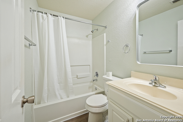 Image 17 of 19 For 11438 Country