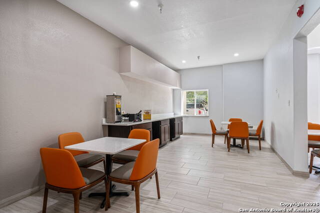 Image 13 of 24 For 126 Kenley