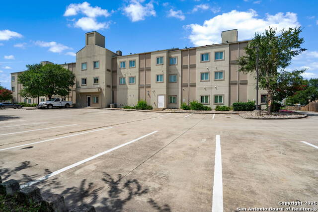 Image 3 of 24 For 126 Kenley