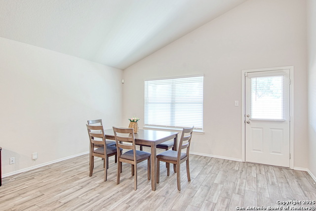 Image 15 of 44 For 8037 Falcon Meadow Dr