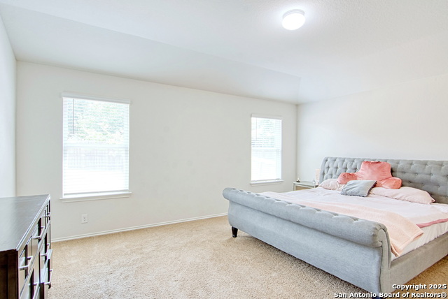 Image 18 of 44 For 8037 Falcon Meadow Dr